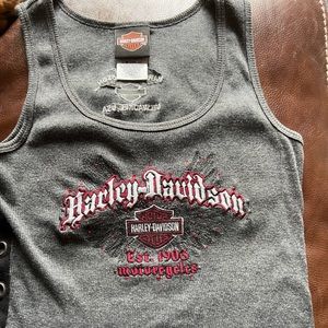 Women’s Harley Davidson tank top.